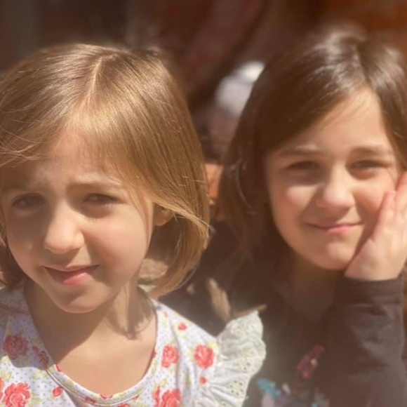 Meet your Posher, Vanessa - Picture 1 of 1